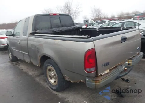 2001 Ford F-150 Lariat/Xl/Xlt from USA, damaged, VIN 2FTRX17W61CA40418